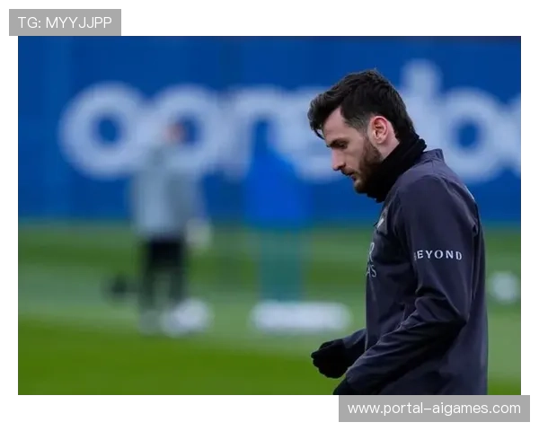 克瓦拉茨赫利亚复出助力巴黎德比，阿什拉夫缺席影响战局